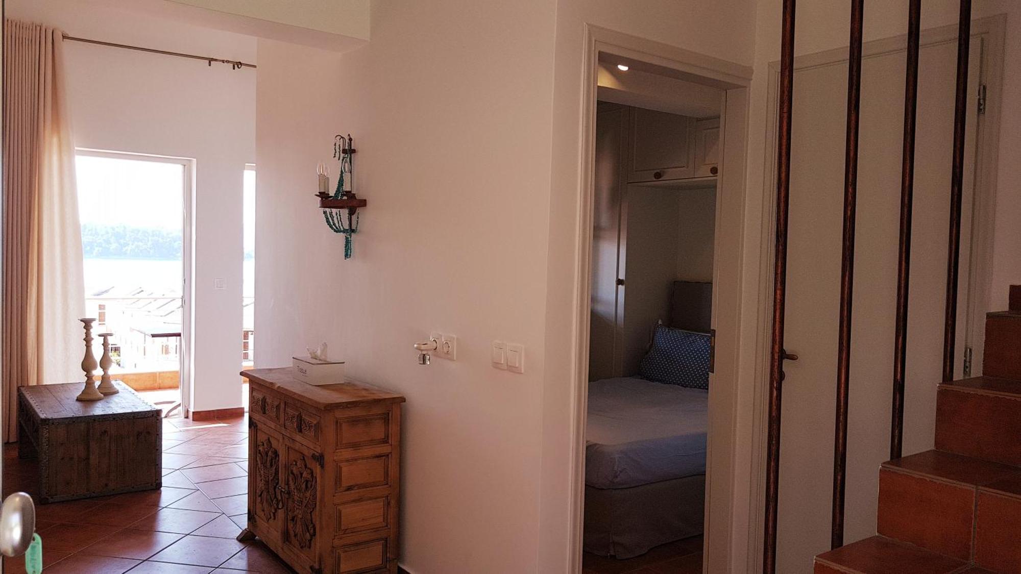 Perigiali Suite นีดรี ภายนอก รูปภาพ